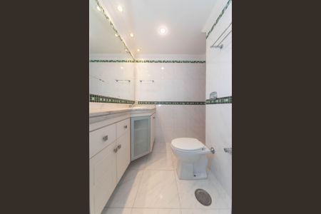 Apartamento à venda com 147m², 3 quartos e 2 vagas Apartamento à venda com 147m², 3 quartos e 2 vagasBanheiro Social