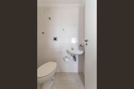 Apartamento à venda com 147m², 3 quartos e 2 vagas Apartamento à venda com 147m², 3 quartos e 2 vagasBanheiro de Serviço