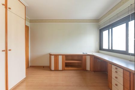 Apartamento à venda com 147m², 3 quartos e 2 vagas Apartamento à venda com 147m², 3 quartos e 2 vagasQuarto 1