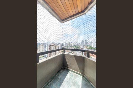 Apartamento à venda com 147m², 3 quartos e 2 vagas Apartamento à venda com 147m², 3 quartos e 2 vagasSacada da Suíte