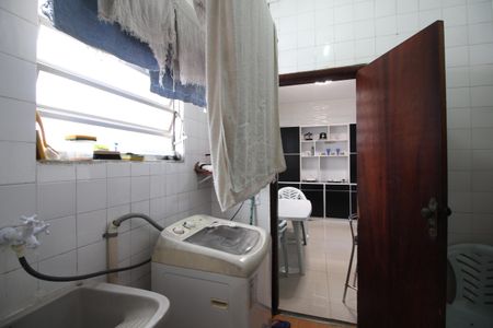 Casa à venda com 260m², 5 quartos e 3 vagasÁrea de Serviço