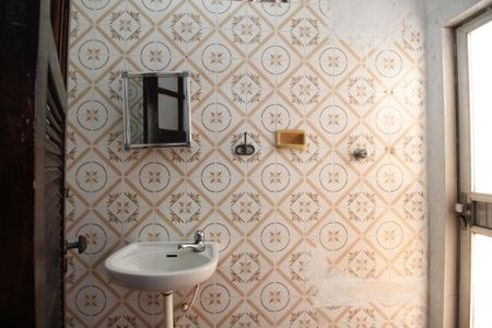 Casa à venda com 260m², 5 quartos e 3 vagasBanheiro de Serviço