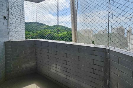 Apartamento para alugar com 165m², 3 quartos e 3 vagas Apartamento para alugar com 165m², 3 quartos e 3 vagasVaranda