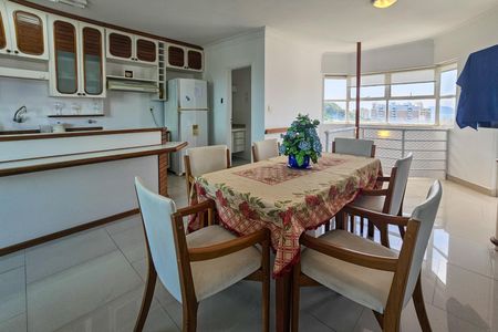 Apartamento para alugar com 165m², 3 quartos e 3 vagas Apartamento para alugar com 165m², 3 quartos e 3 vagasCozinha 2