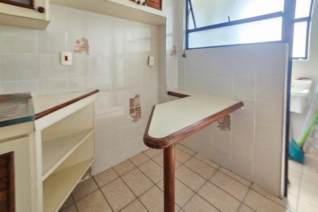 Apartamento para alugar com 165m², 3 quartos e 3 vagas Apartamento para alugar com 165m², 3 quartos e 3 vagasCozinha