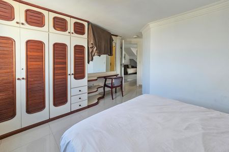 Apartamento para alugar com 165m², 3 quartos e 3 vagas Apartamento para alugar com 165m², 3 quartos e 3 vagasSuíte 1
