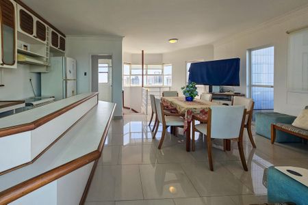Apartamento para alugar com 165m², 3 quartos e 3 vagas Apartamento para alugar com 165m², 3 quartos e 3 vagasCozinha 2