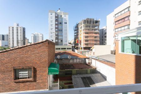Apartamento à venda com 98m², 3 quartos e 2 vagas Apartamento à venda com 98m², 3 quartos e 2 vagasVista do quarto 2