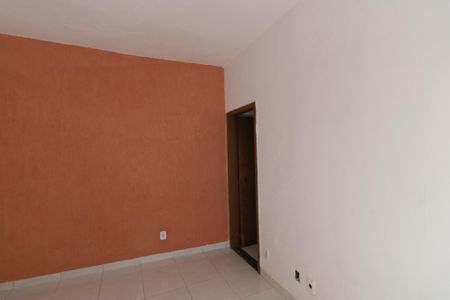 Casa à venda com 300m², 5 quartos e 5 vagas Casa à venda com 300m², 5 quartos e 5 vagasSala casa 2