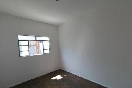 Casa à venda com 300m², 5 quartos e 5 vagas Casa à venda com 300m², 5 quartos e 5 vagasQuarto 2