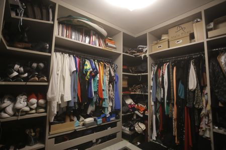 Apartamento à venda com 300m², 4 quartos e 4 vagasSuite