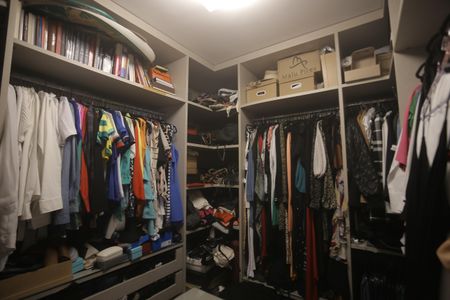 Apartamento à venda com 300m², 4 quartos e 4 vagasSuite