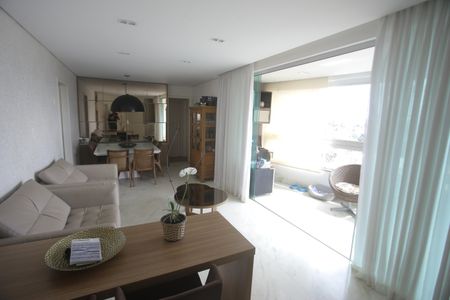 Apartamento à venda com 300m², 4 quartos e 4 vagasSala