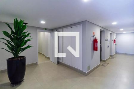 Apartamento à venda com 77m², 2 quartos e 1 vagaÁrea comum