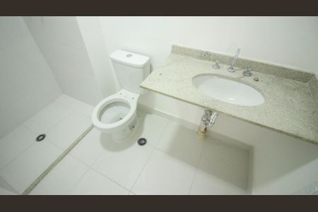 Apartamento à venda com 77m², 2 quartos e 1 vagaBanheiro