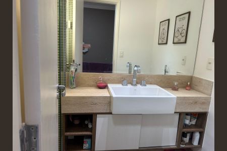 Casa de condomínio à venda com 78m², 2 quartos e 2 vagas Casa de condomínio à venda com 78m², 2 quartos e 2 vagasLavabo