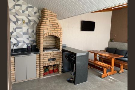 Casa de condomínio à venda com 78m², 2 quartos e 2 vagas Casa de condomínio à venda com 78m², 2 quartos e 2 vagasChurrasqueira