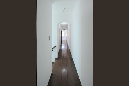 Casa à venda com 183m², 3 quartos e 2 vagasCorredor