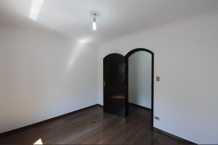Casa à venda com 183m², 3 quartos e 2 vagasQuarto 