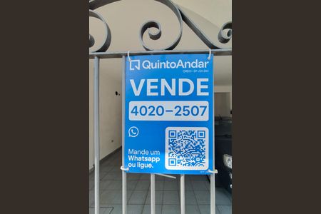 Casa à venda com 183m², 3 quartos e 2 vagasPlaquinha