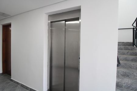 Apartamento para alugar com 18m², 1 quarto e sem vagaElevador