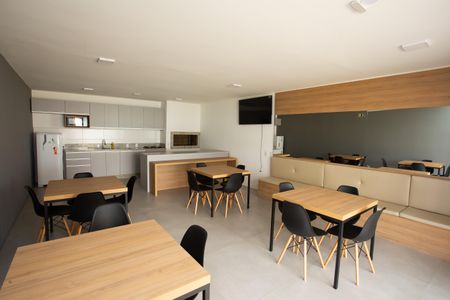 Apartamento à venda com 63m², 3 quartos e 1 vagaÁrea comum - Salão de festas