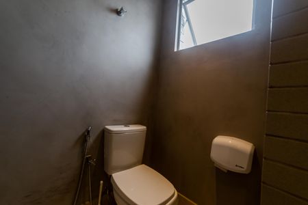 Apartamento à venda com 78m², 3 quartos e 2 vagas Apartamento à venda com 78m², 3 quartos e 2 vagasÁrea comum - Banheiro Salão de festas