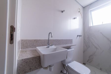 Apartamento à venda com 78m², 3 quartos e 2 vagas Apartamento à venda com 78m², 3 quartos e 2 vagasBanheiro Social