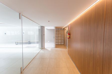 Apartamento à venda com 78m², 3 quartos e 2 vagas Apartamento à venda com 78m², 3 quartos e 2 vagasHall de Entrada