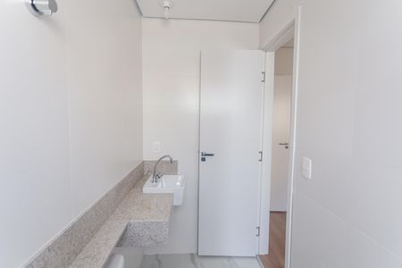 Apartamento à venda com 78m², 3 quartos e 2 vagas Apartamento à venda com 78m², 3 quartos e 2 vagasBanheiro da Suíte