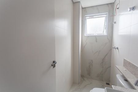 Apartamento à venda com 78m², 3 quartos e 2 vagas Apartamento à venda com 78m², 3 quartos e 2 vagasBanheiro Social