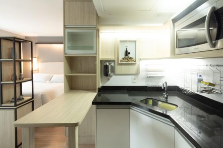 Apartamento à venda com 27m², 1 quarto e 1 vaga Apartamento à venda com 27m², 1 quarto e 1 vagaCozinha