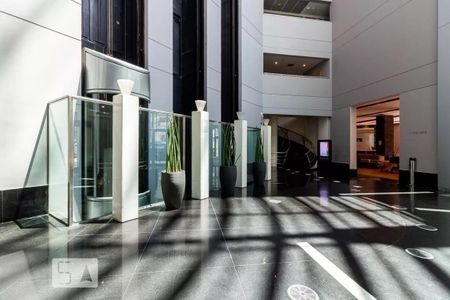 Apartamento à venda com 27m², 1 quarto e 1 vaga Apartamento à venda com 27m², 1 quarto e 1 vagaHall de Entrada