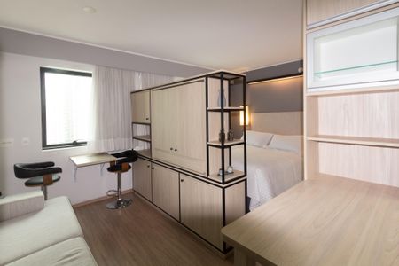 Apartamento à venda com 27m², 1 quarto e 1 vaga Apartamento à venda com 27m², 1 quarto e 1 vagaSala