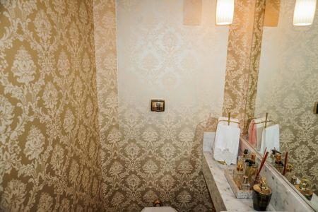 Apartamento à venda com 120m², 3 quartos e 1 vaga Apartamento à venda com 120m², 3 quartos e 1 vagaLavabo