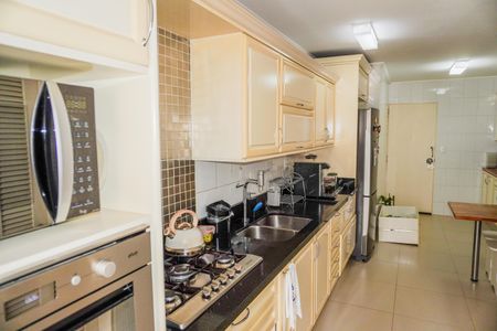 Apartamento à venda com 120m², 3 quartos e 1 vaga Apartamento à venda com 120m², 3 quartos e 1 vagaCozinha