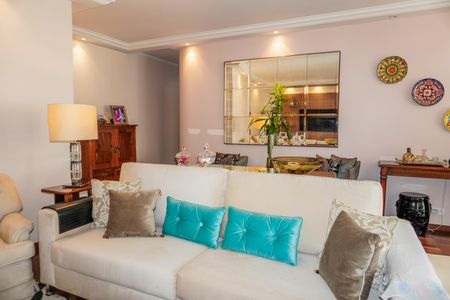 Apartamento à venda com 120m², 3 quartos e 1 vaga Apartamento à venda com 120m², 3 quartos e 1 vagaSala