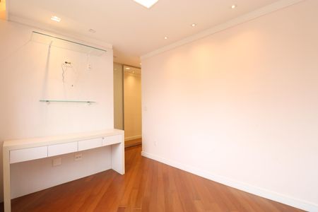 Apartamento à venda com 108m², 3 quartos e 2 vagasSuíte