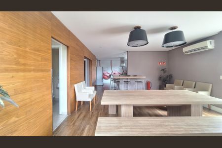 Apartamento à venda com 108m², 3 quartos e 2 vagas Apartamento à venda com 108m², 3 quartos e 2 vagasÁrea comum - Salão de festas