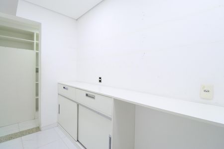 Apartamento à venda com 108m², 3 quartos e 2 vagasQuarto de Serviço