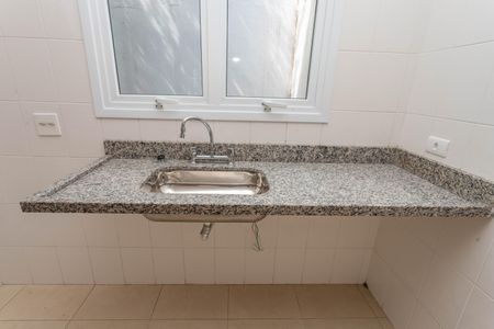 Casa de condomínio à venda com 215m², 3 quartos e 2 vagasCozinha