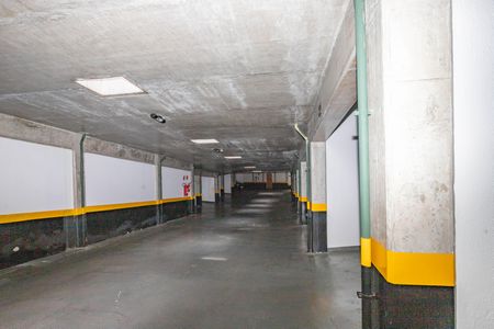 Casa de condomínio à venda com 215m², 3 quartos e 2 vagasGaragem