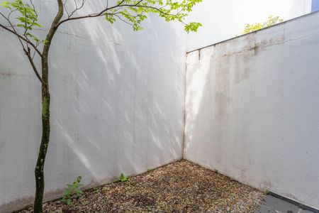 Casa de condomínio à venda com 215m², 3 quartos e 2 vagasÁrea externa