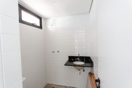 Apartamento à venda com 46m², 2 quartos e 1 vaga Apartamento à venda com 46m², 2 quartos e 1 vagaBanheiro