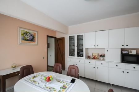 Casa à venda com 202m², 3 quartos e 4 vagasCopa