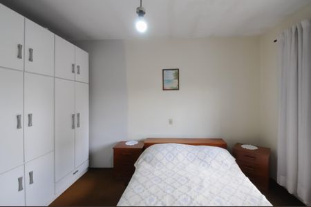 Casa à venda com 202m², 3 quartos e 4 vagasQuarto 1