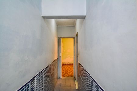 Casa à venda com 166m², 3 quartos e 2 vagas Casa à venda com 166m², 3 quartos e 2 vagasCorredor