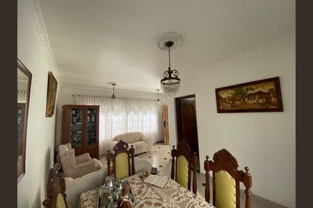 Casa à venda com 160m², 3 quartos e 3 vagas Casa à venda com 160m², 3 quartos e 3 vagasFoto 05