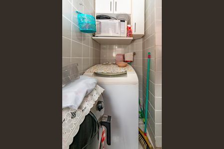 Apartamento à venda com 55m², 3 quartos e 1 vaga Apartamento à venda com 55m², 3 quartos e 1 vagaÁrea de Serviço