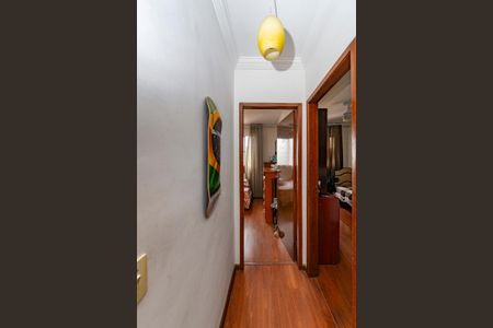 Apartamento à venda com 55m², 3 quartos e 1 vaga Apartamento à venda com 55m², 3 quartos e 1 vagaCorredor